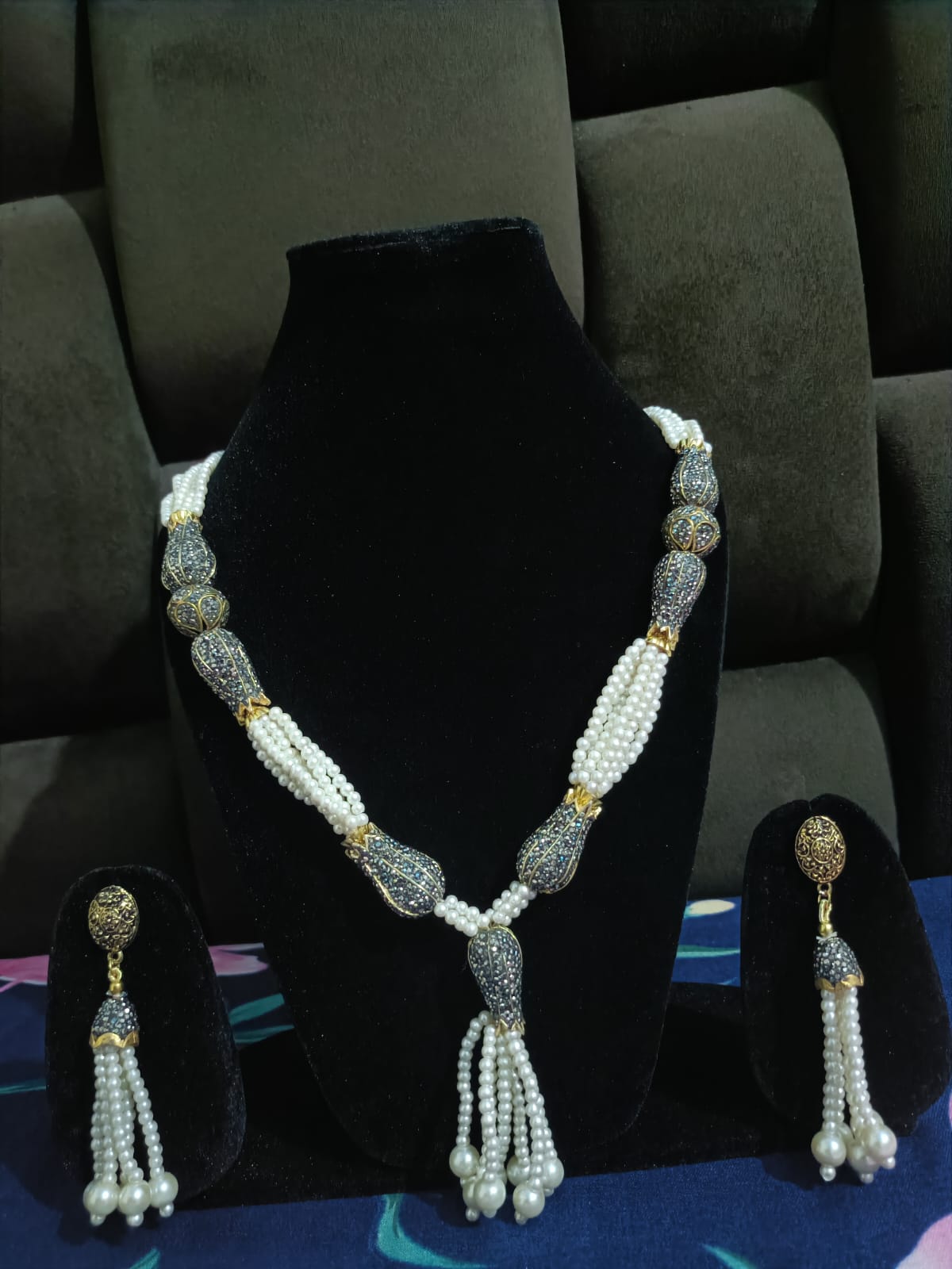 Pearl Majesty Necklace Set